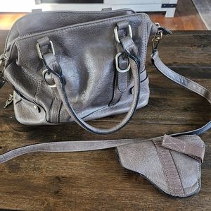 Jessie James concealed carry purse